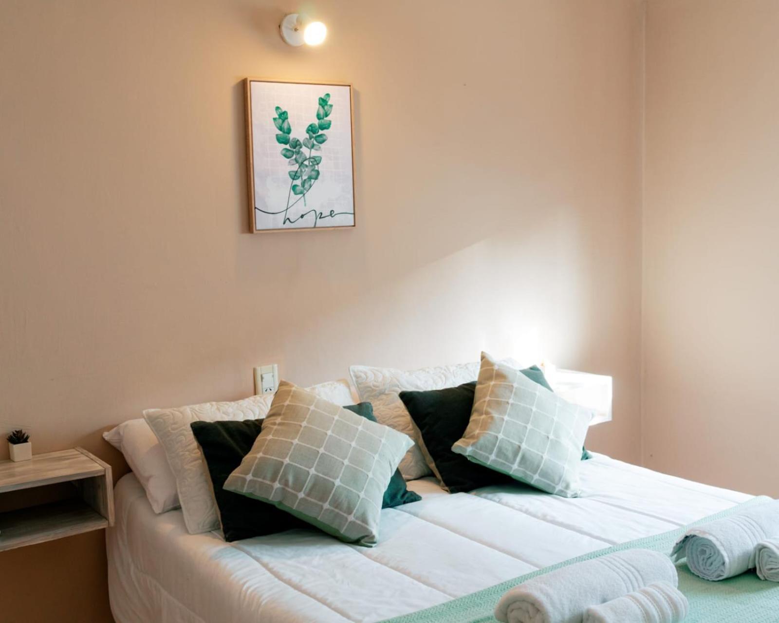 Oliva Hosteria Y Apart เอลกาลาฟาเต ภายนอก รูปภาพ